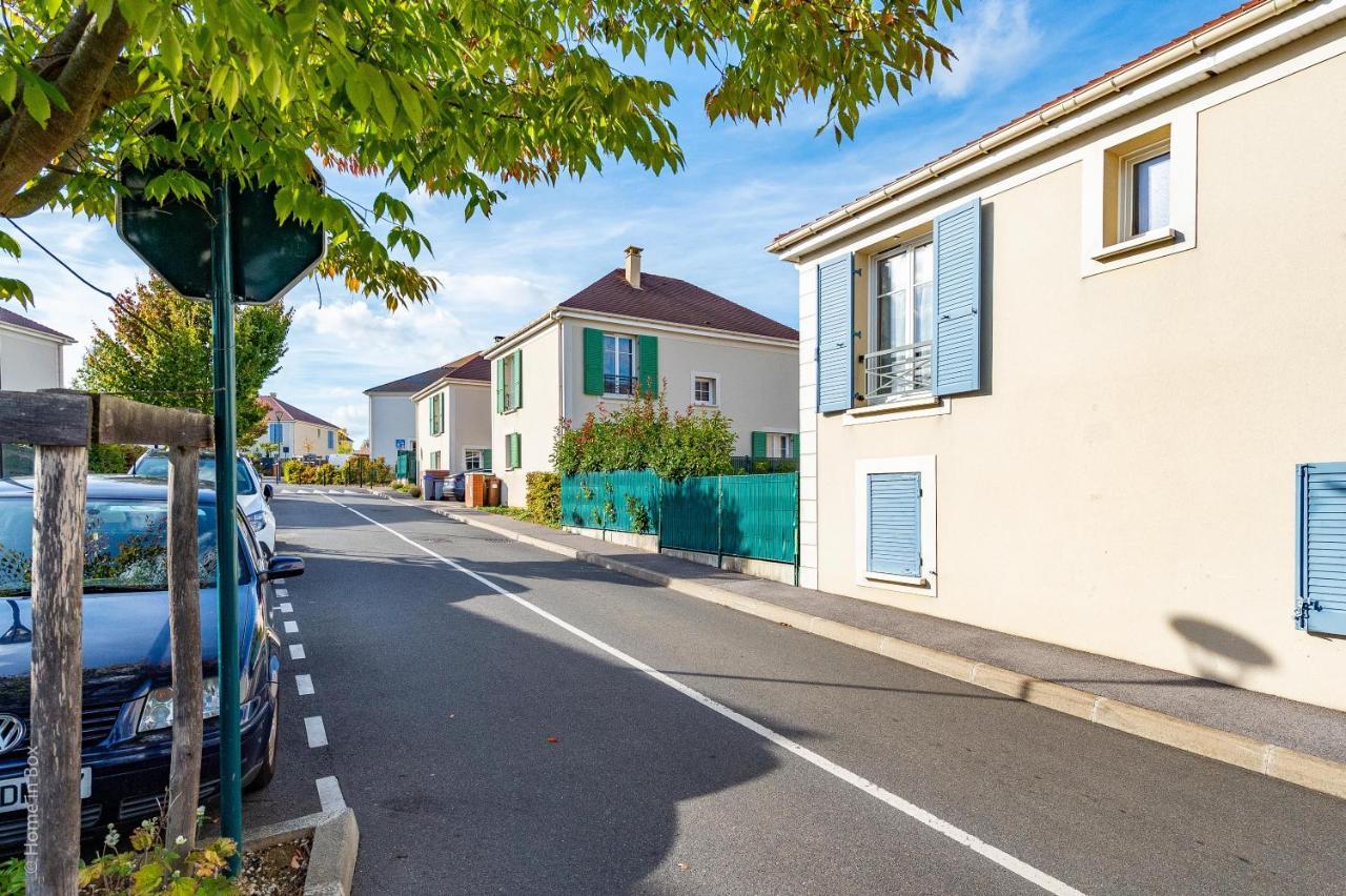 Gite La Villa Omagny Paris Marne-La-Vallee Exteriör bild